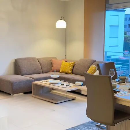 Comfort 2 Bedroom With Balcony And Parking