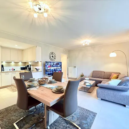 Comfort 2 Bedroom With Balcony And Parking