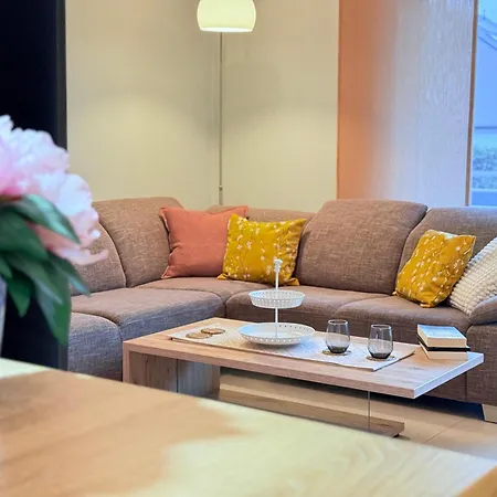 Apartment Comfort 2 Bedroom With Balcony And Parking Mamer